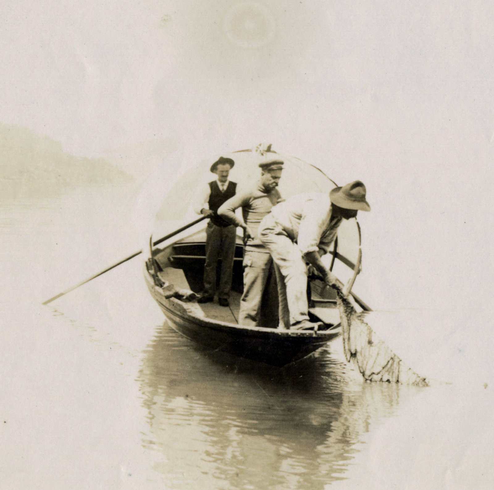 1 - Guido family fishing 1920s